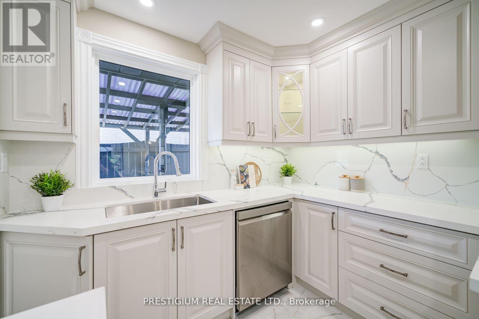 UPPER LEVEL - 6 WILLIS DRIVE, Brampton (Brampton East), Ontario, L6W1A9 — Photo 18