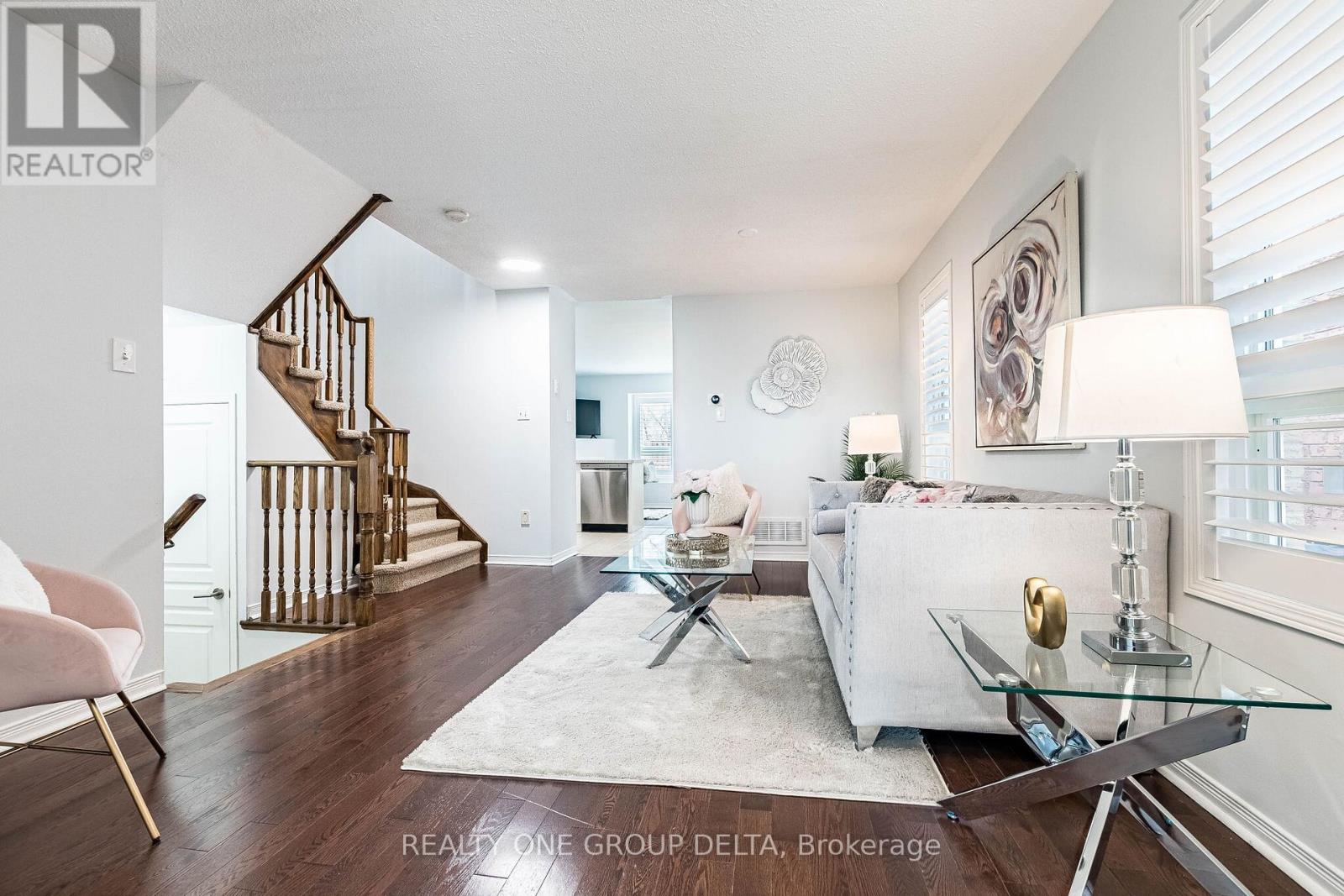 5897 CHURCHILL MEADOWS BOULEVARD, Mississauga (Churchill Meadows), Ontario, L5M6Y1 — Photo 3