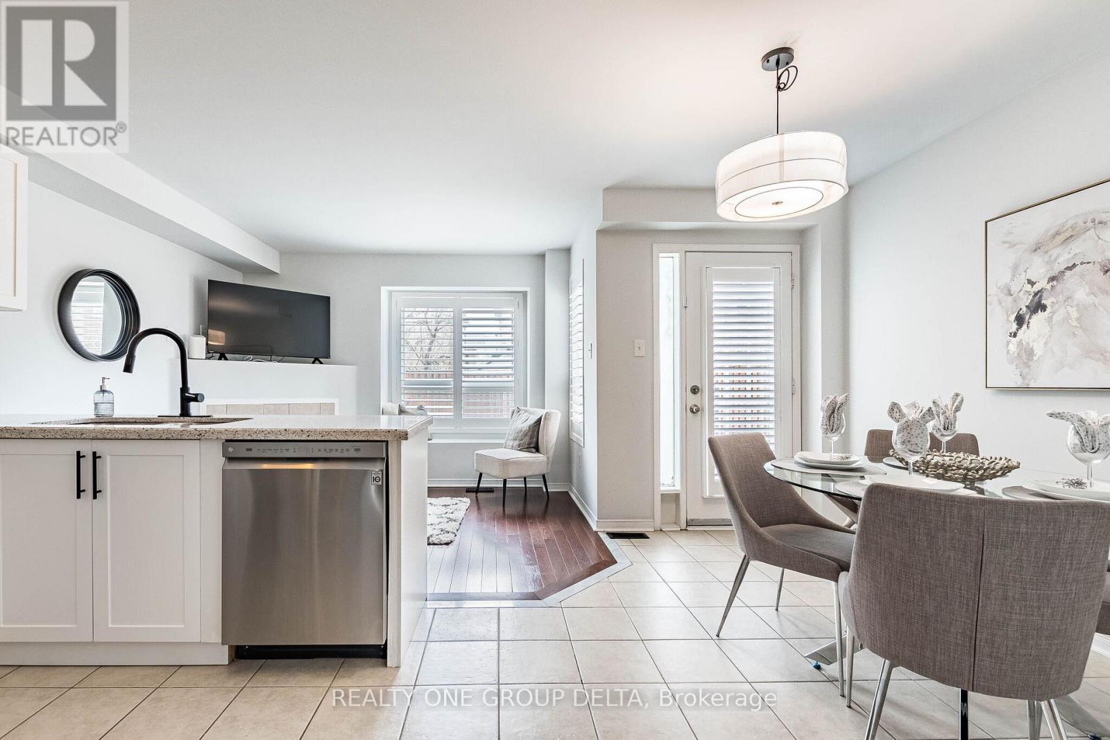 5897 CHURCHILL MEADOWS BOULEVARD, Mississauga (Churchill Meadows), Ontario, L5M6Y1 — Photo 8