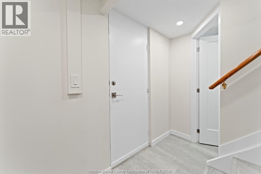 1655 PARTINGTON AVENUE, Windsor, Ontario, N9E2P9 — Photo 18