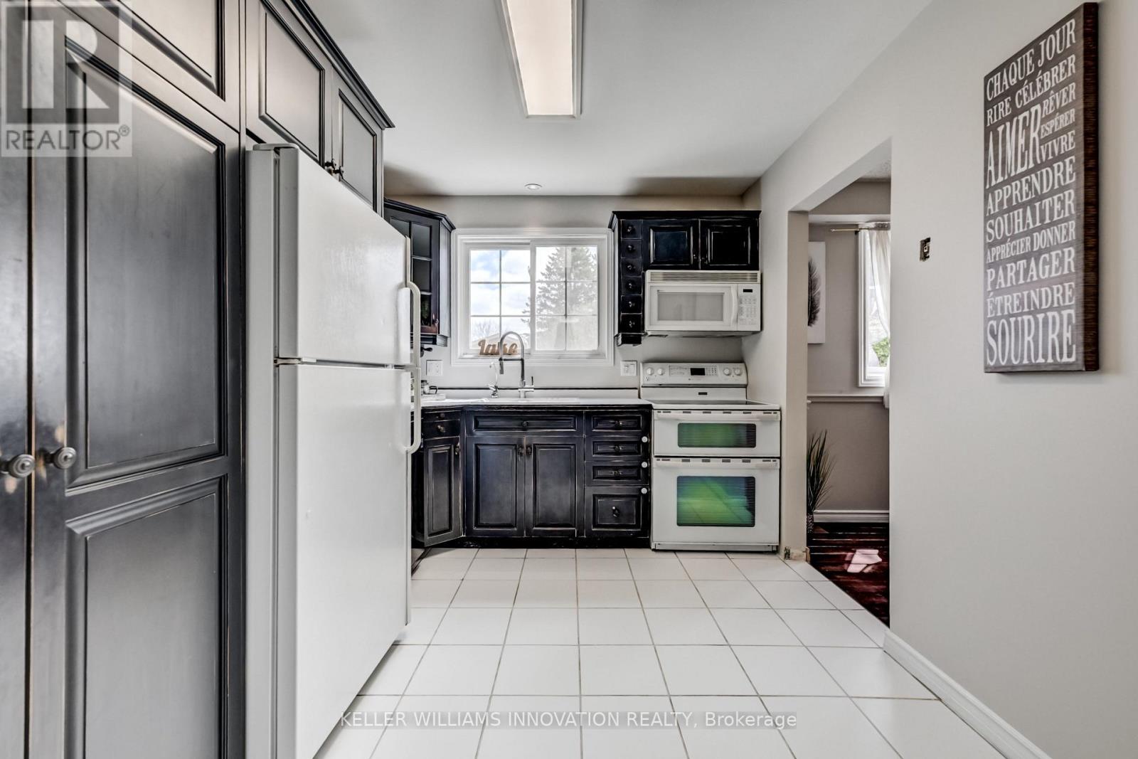 33 CARLYLE PLACE, Kitchener, Ontario, N2P1R6 — Photo 11