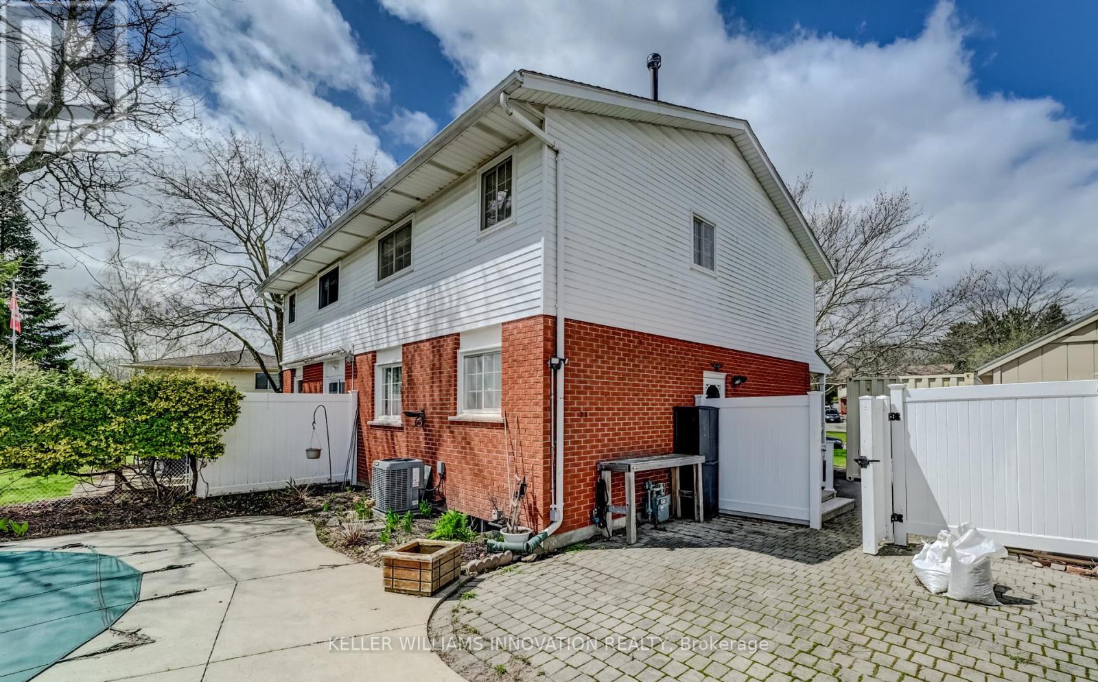 33 CARLYLE PLACE, Kitchener, Ontario, N2P1R6 — Photo 31