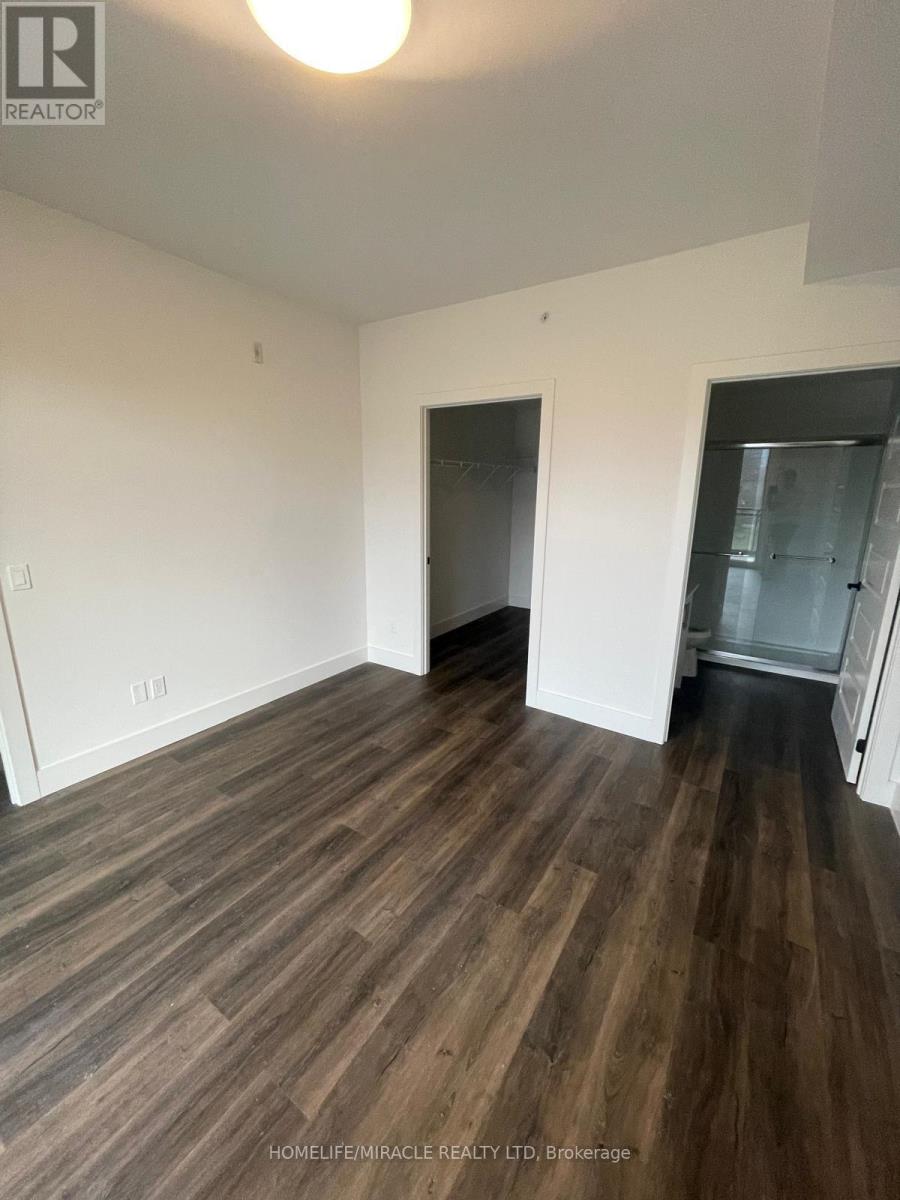 204 - 103 ROGERS STREET, Waterloo, Ontario, N2J1A4 — Photo 5