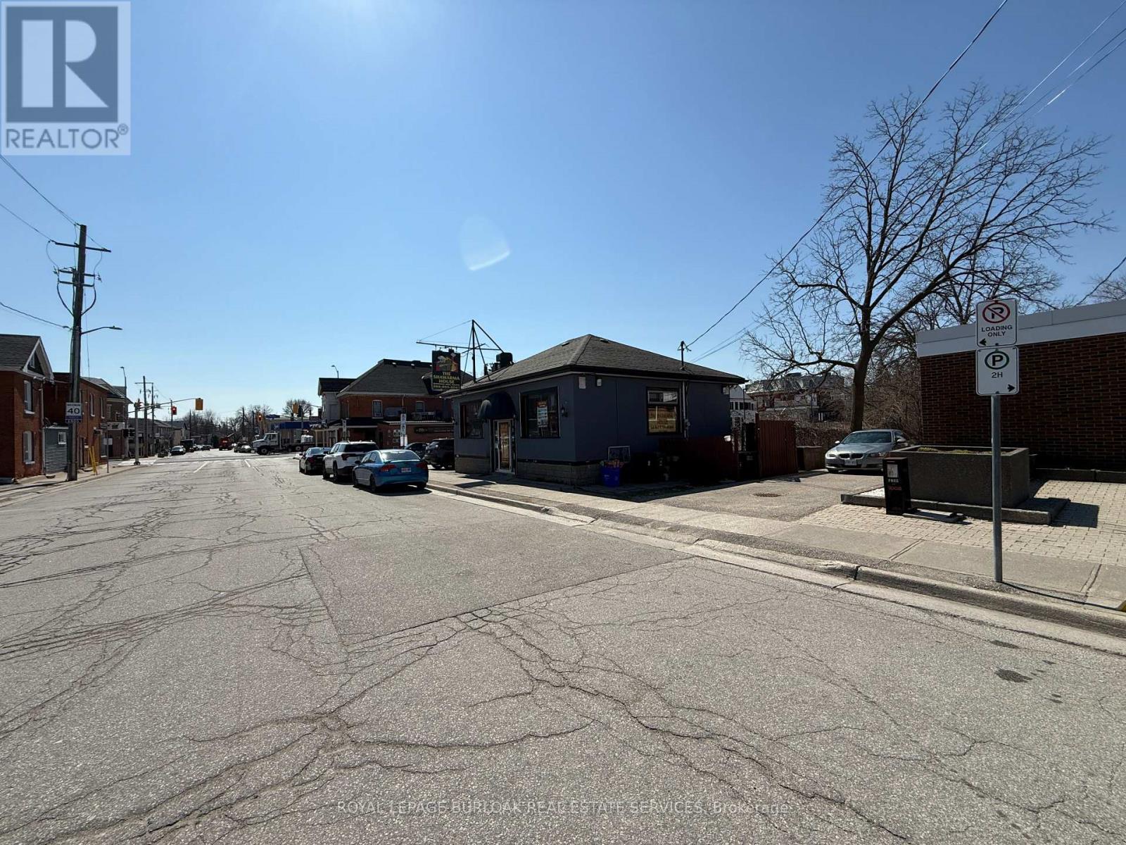 9 MAIN STREET N, Hamilton (Waterdown), Ontario, L0R2H0 — Photo 6