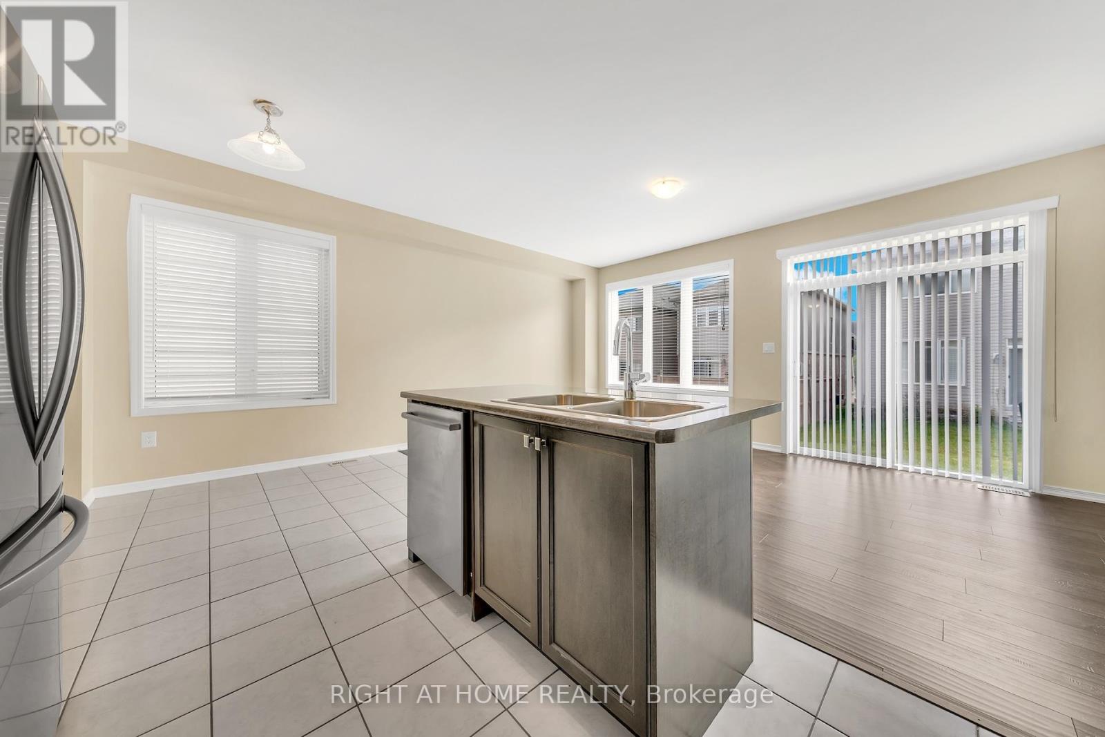 32 MCCARGOW DRIVE, Haldimand, Ontario, N3W0C3 — Photo 14