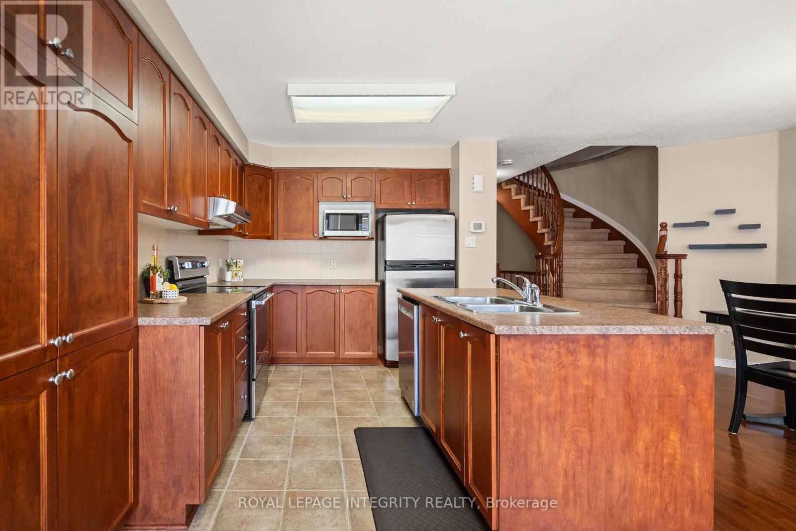 722 NAKINA WAY, Ottawa, Ontario, K1V2H9 — Photo 9