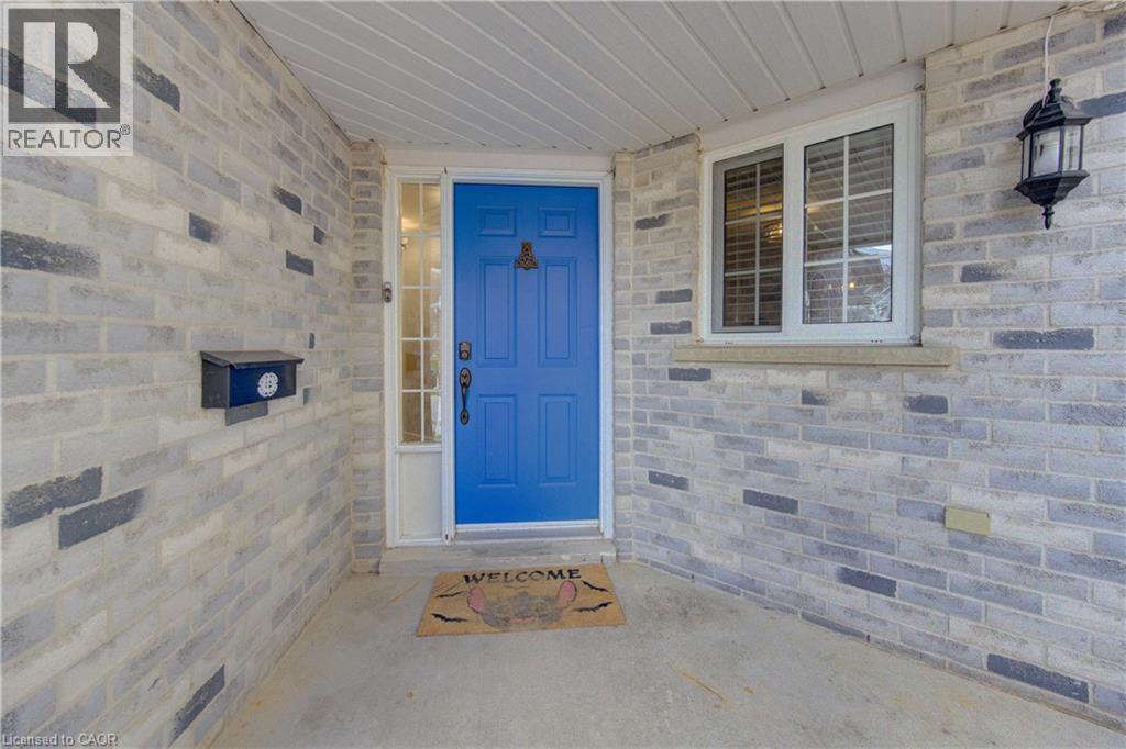 512 HIDDEN CREEK Drive, Kitchener, Ontario, N2N3M1 — Photo 3