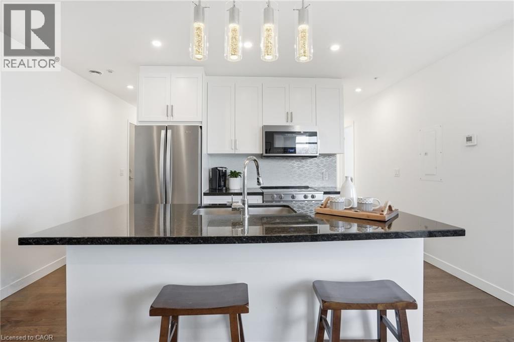 467 CHARLTON Avenue E Unit# 307, Hamilton, Ontario, L8N0B3 — Photo 11