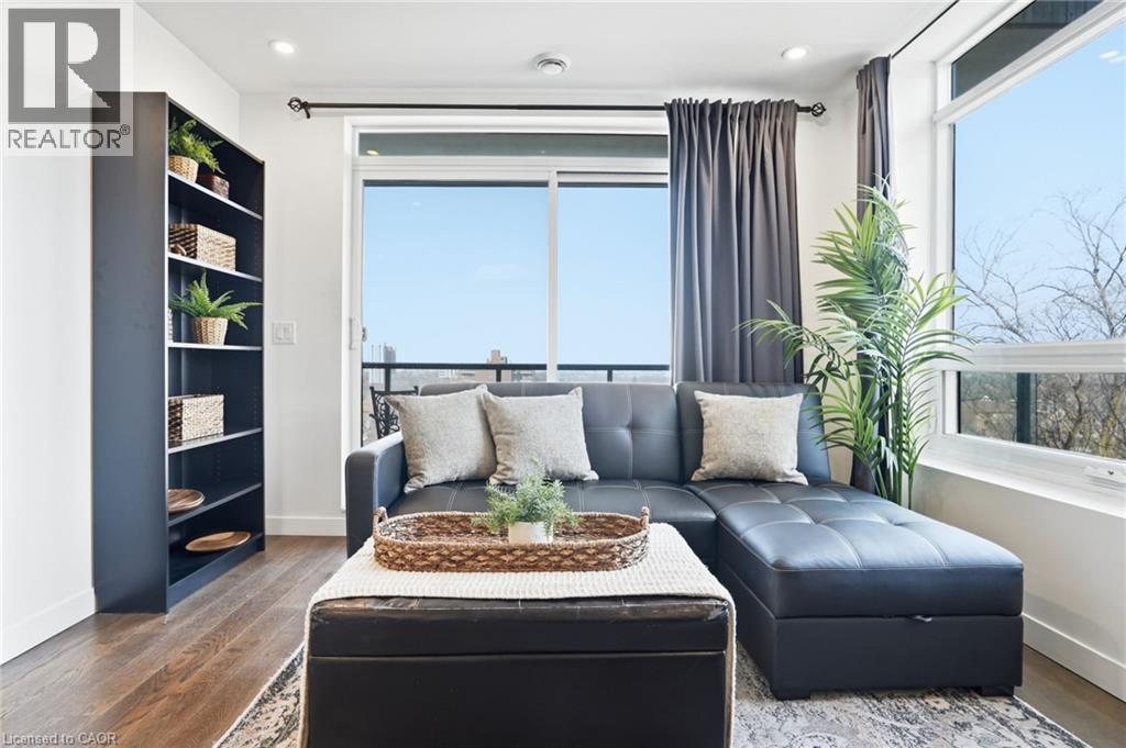 467 CHARLTON Avenue E Unit# 307, Hamilton, Ontario, L8N0B3 — Photo 12