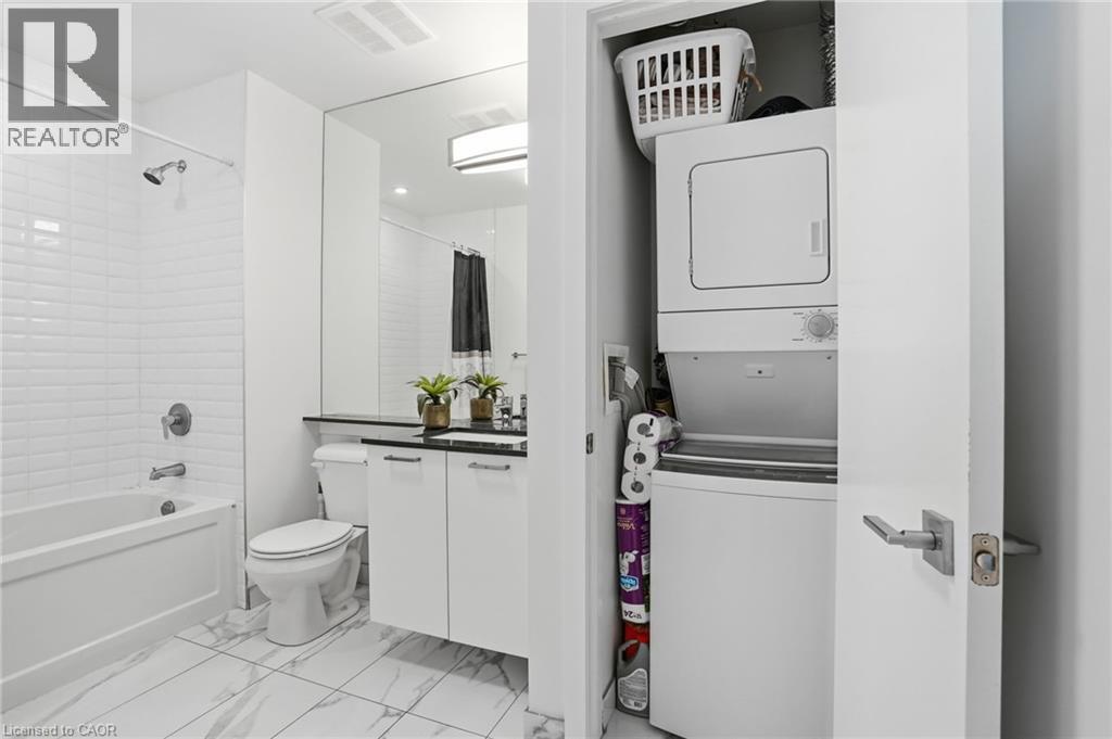 467 CHARLTON Avenue E Unit# 307, Hamilton, Ontario, L8N0B3 — Photo 23