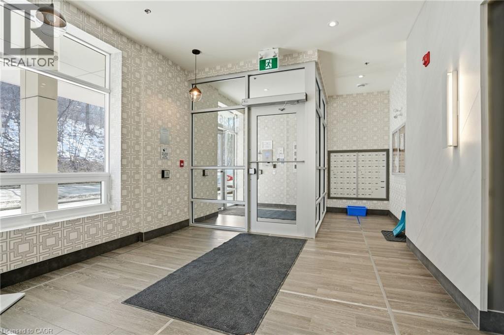 467 CHARLTON Avenue E Unit# 307, Hamilton, Ontario, L8N0B3 — Photo 5