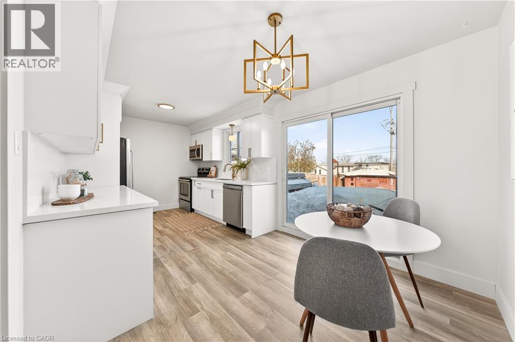 97 MOFFAT Drive, Cambridge, Ontario, N1R6C1 — Photo 10