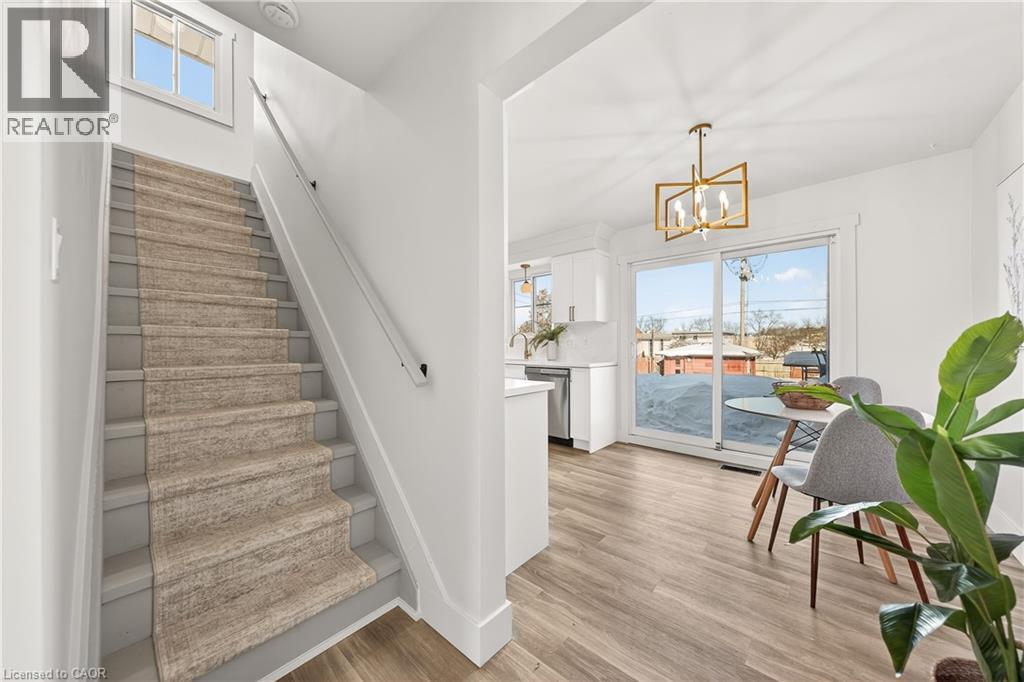 97 MOFFAT Drive, Cambridge, Ontario, N1R6C1 — Photo 19