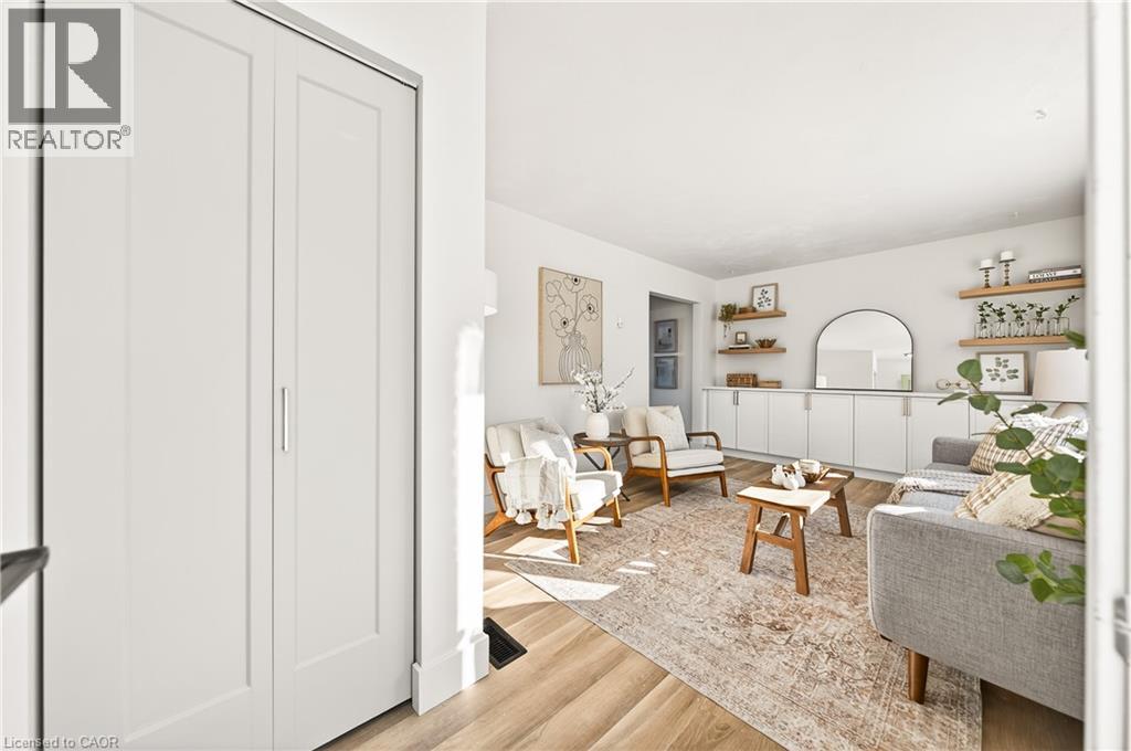 97 MOFFAT Drive, Cambridge, Ontario, N1R6C1 — Photo 5