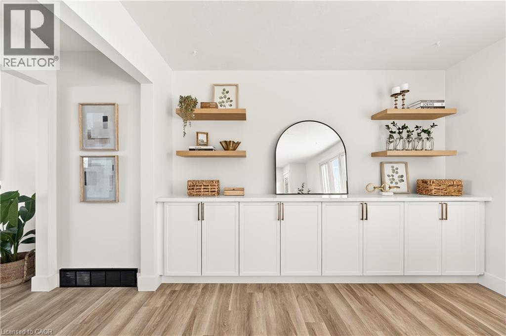 97 MOFFAT Drive, Cambridge, Ontario, N1R6C1 — Photo 7