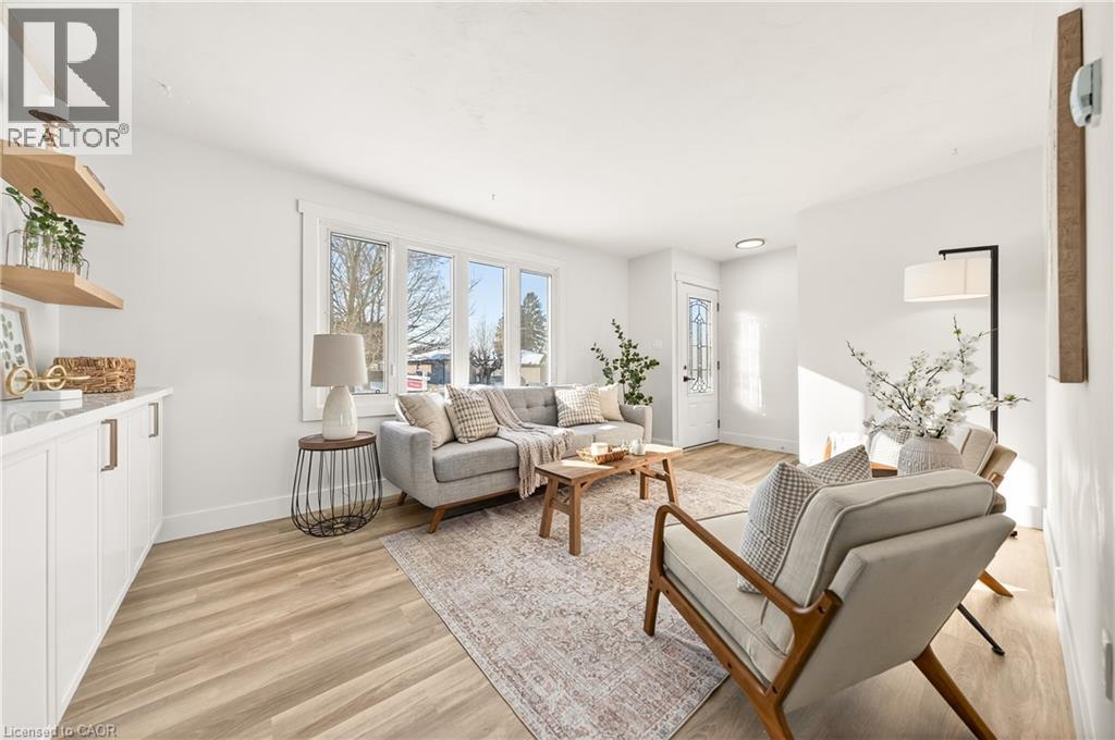 97 MOFFAT Drive, Cambridge, Ontario, N1R6C1 — Photo 8