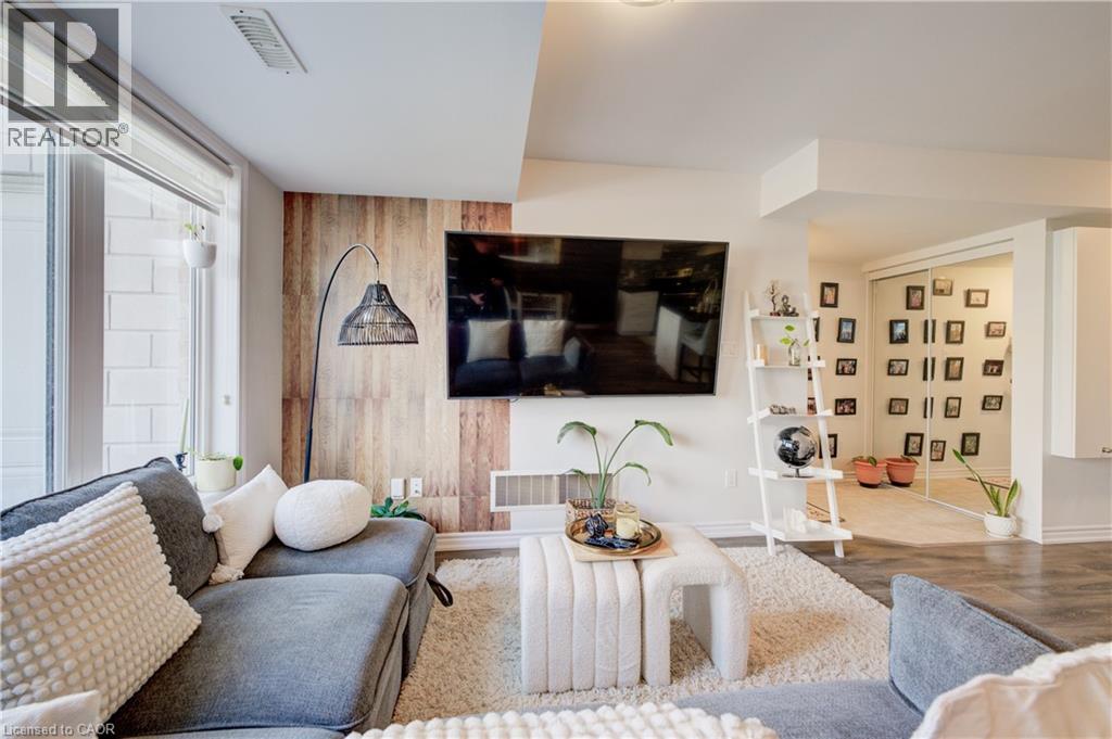 142 DAYLILY Lane, Kitchener, Ontario, N2R0L7 — Photo 11
