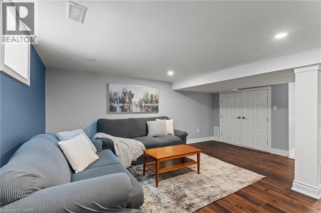 15 MILLEN Avenue, Hamilton, Ontario, L9A2T5 — Photo 33