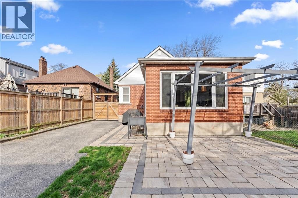 15 MILLEN Avenue, Hamilton, Ontario, L9A2T5 — Photo 41