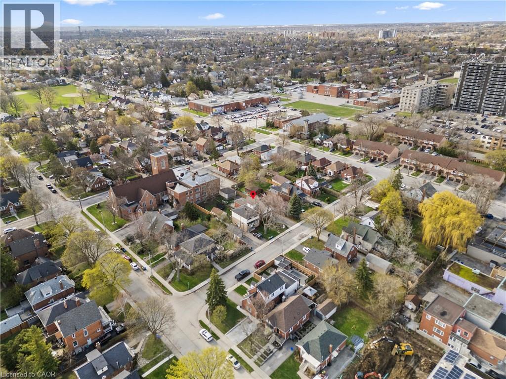 15 MILLEN Avenue, Hamilton, Ontario, L9A2T5 — Photo 50