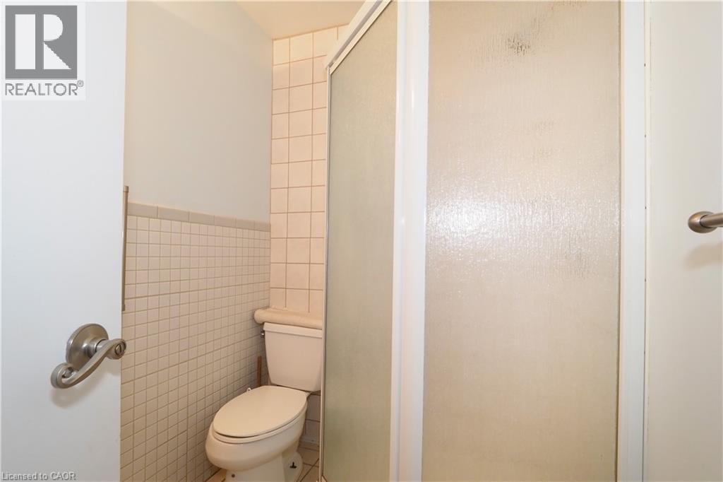 205 DUKE Street E, Kitchener, Ontario, N2H1A9 — Photo 17