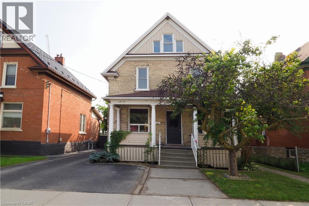 205 DUKE Street E, Kitchener, Ontario, N2H1A9 — Photo 2