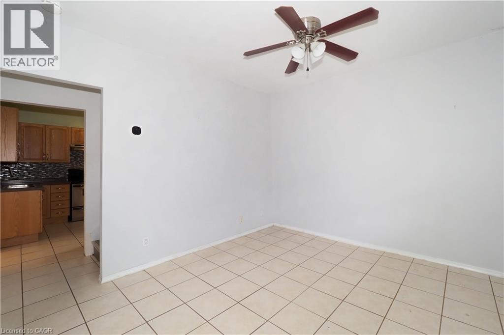 205 DUKE Street E, Kitchener, Ontario, N2H1A9 — Photo 5