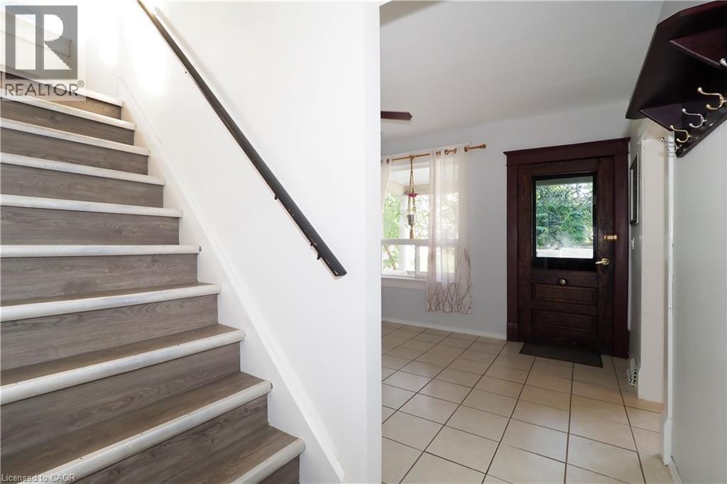 205 DUKE Street E, Kitchener, Ontario, N2H1A9 — Photo 8