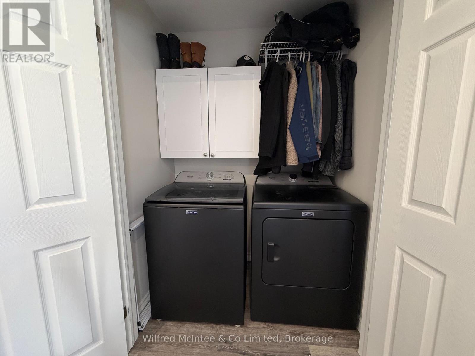 207 JOHN STREET, Brockton, Ontario, N0G2V0 — Photo 8
