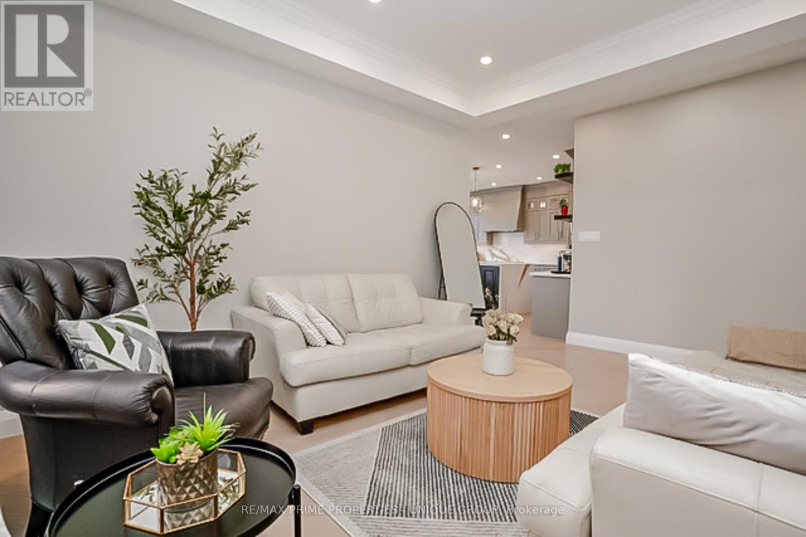 54 VITLOR DRIVE, Richmond Hill (Oak Ridges), Ontario, L4E4P9 — Photo 7