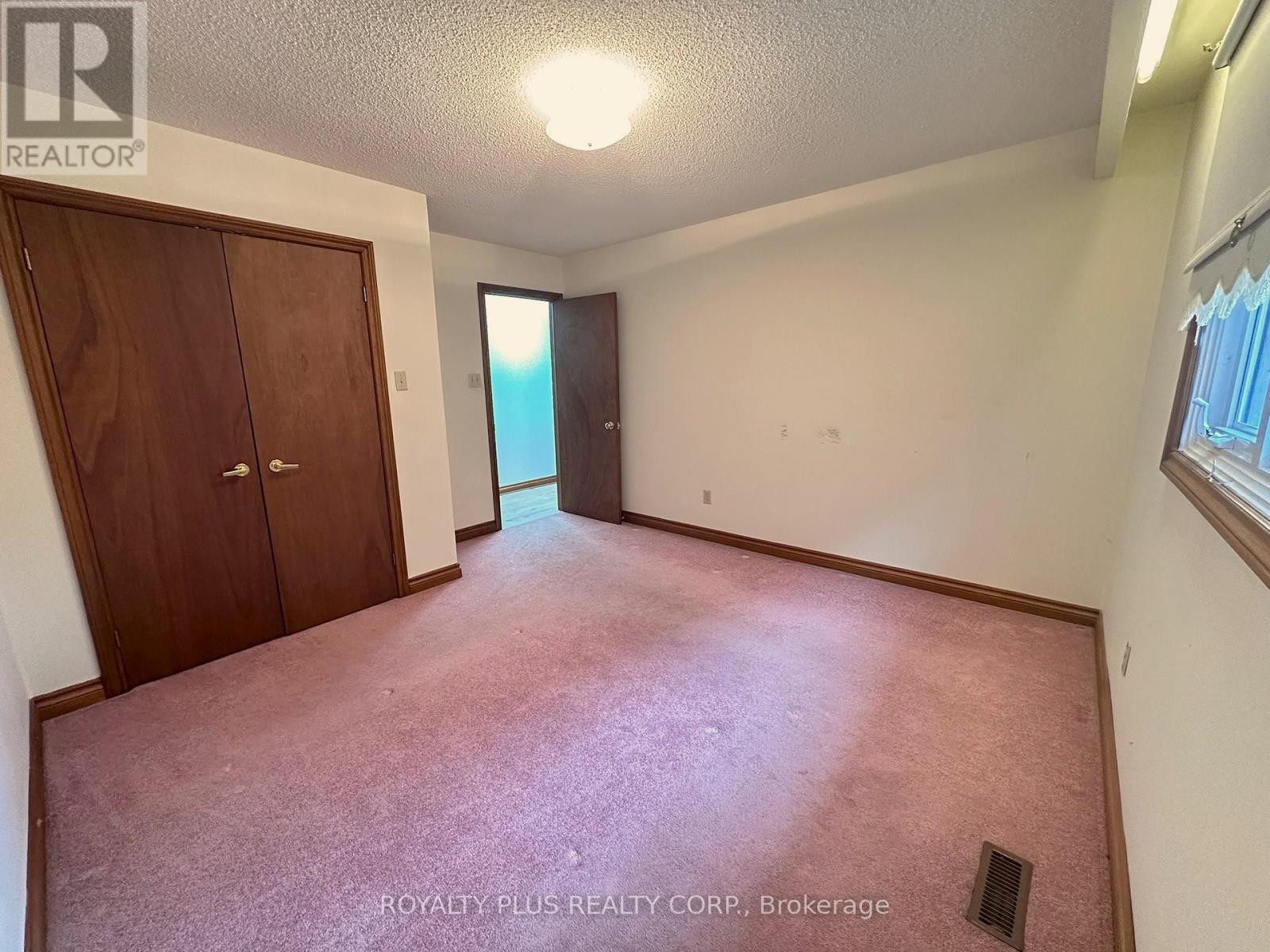 19 RAVINE COURT, Vaughan (East Woodbridge), Ontario, L4L7B9 — Photo 12