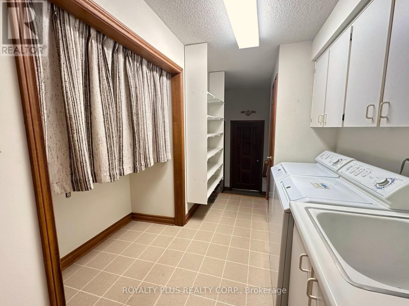 19 RAVINE COURT, Vaughan (East Woodbridge), Ontario, L4L7B9 — Photo 23