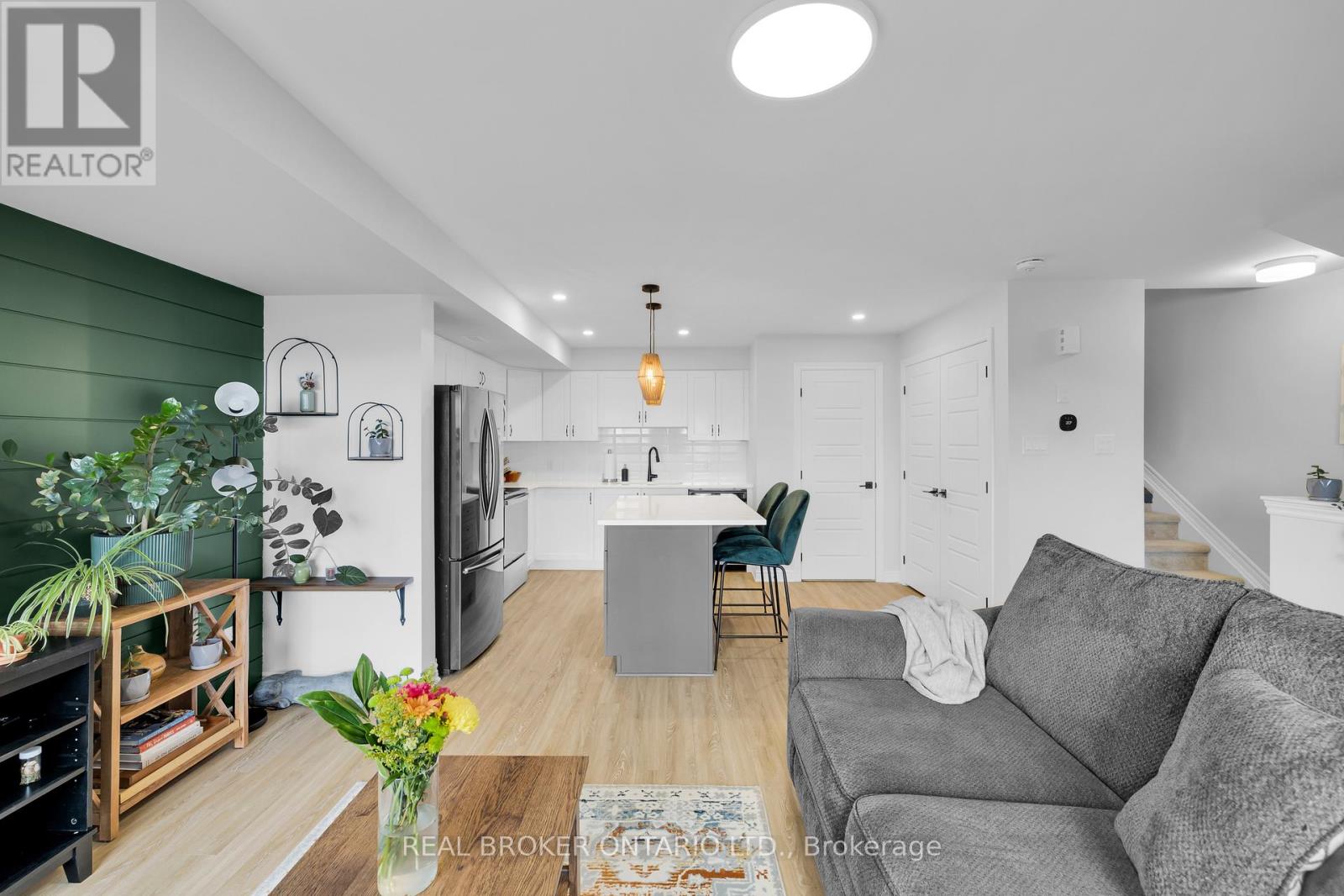 405 PILOT PRIVATE, Ottawa, Ontario, K2V0S3 — Photo 5