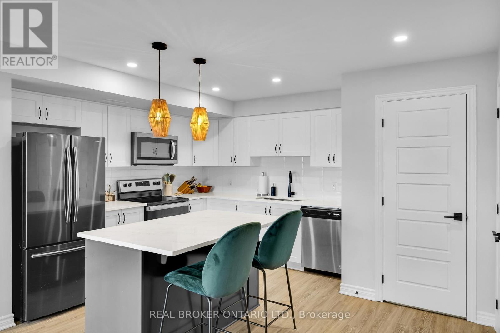 405 PILOT PRIVATE, Ottawa, Ontario, K2V0S3 — Photo 9