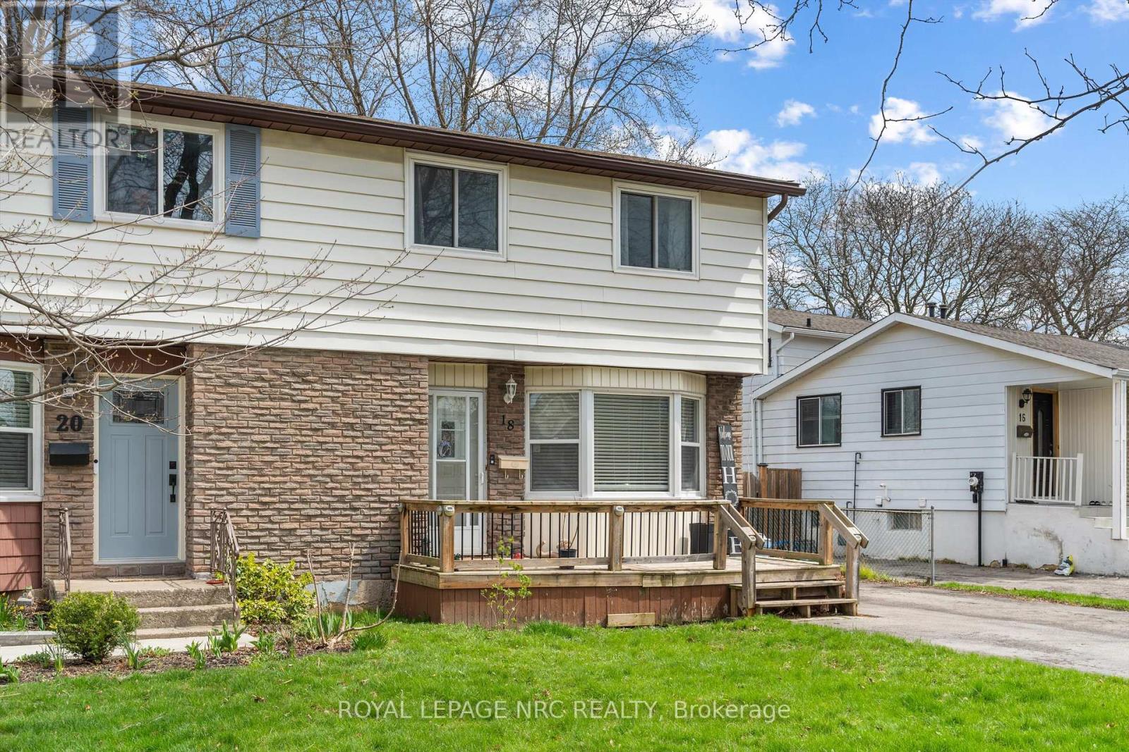 18 LAFAYETTE DRIVE, St. Catharines (Lakeport), Ontario, L2N6C2 — Photo 3