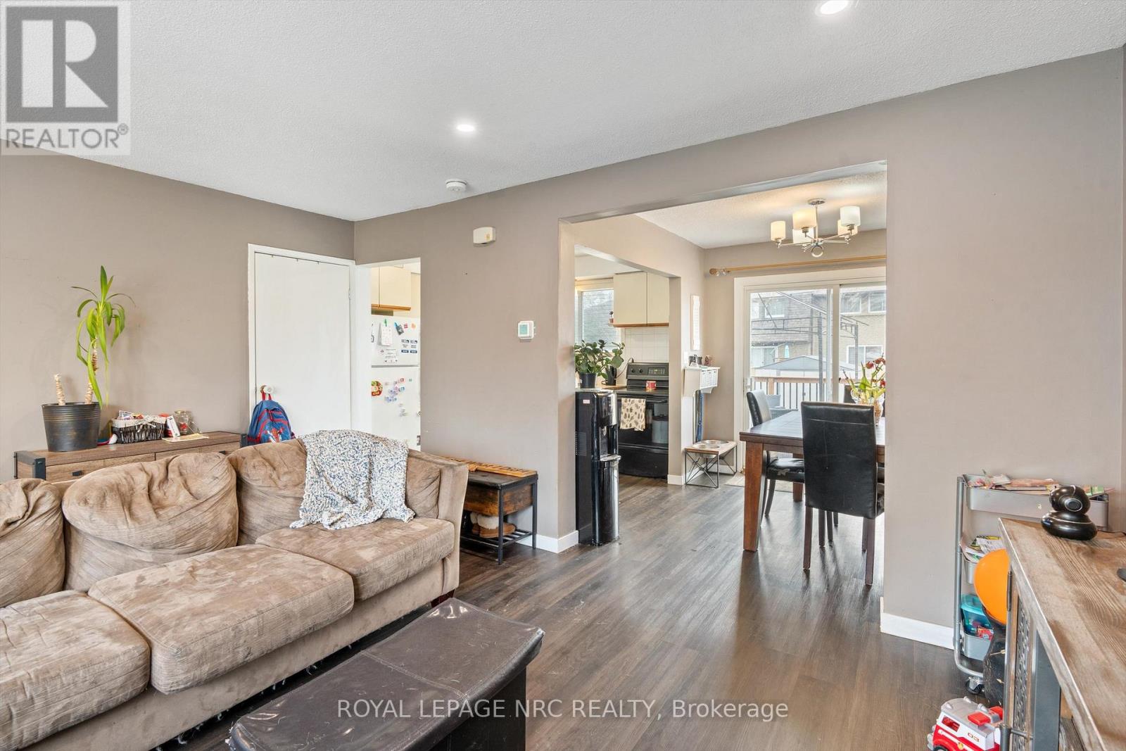 18 LAFAYETTE DRIVE, St. Catharines (Lakeport), Ontario, L2N6C2 — Photo 6