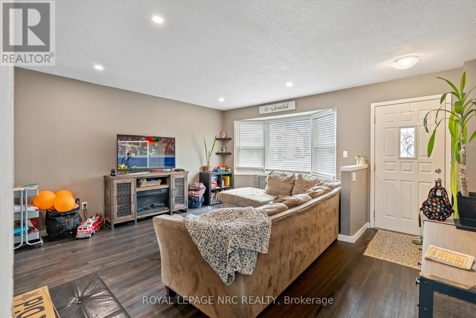 18 LAFAYETTE DRIVE, St. Catharines (Lakeport), Ontario, L2N6C2 — Photo 7