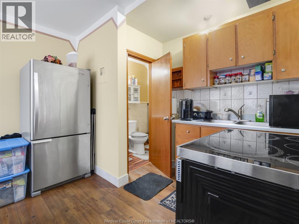 401 PARENT, Windsor, Ontario, N9A2B9 — Photo 14