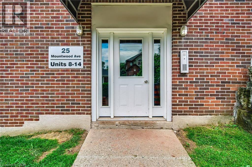 25 MOUNTWOOD Avenue Unit# 14, Hamilton, Ontario, L8N2G8 — Photo 4