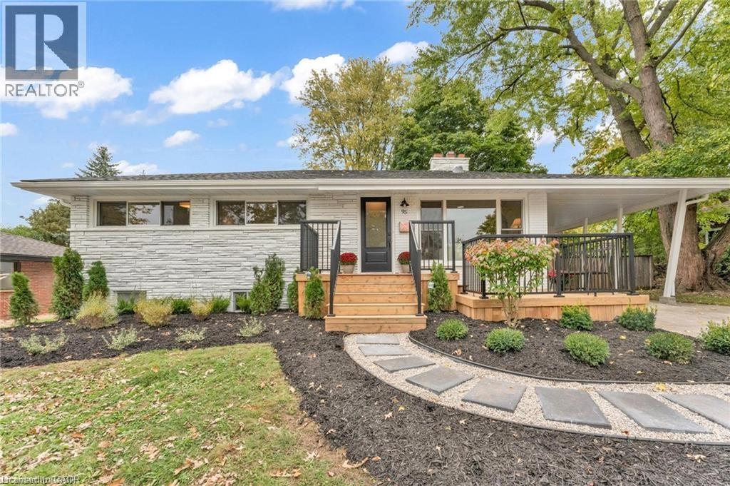 95 SENECA Drive, Ancaster, Ontario, L9G3B7 — Photo 3