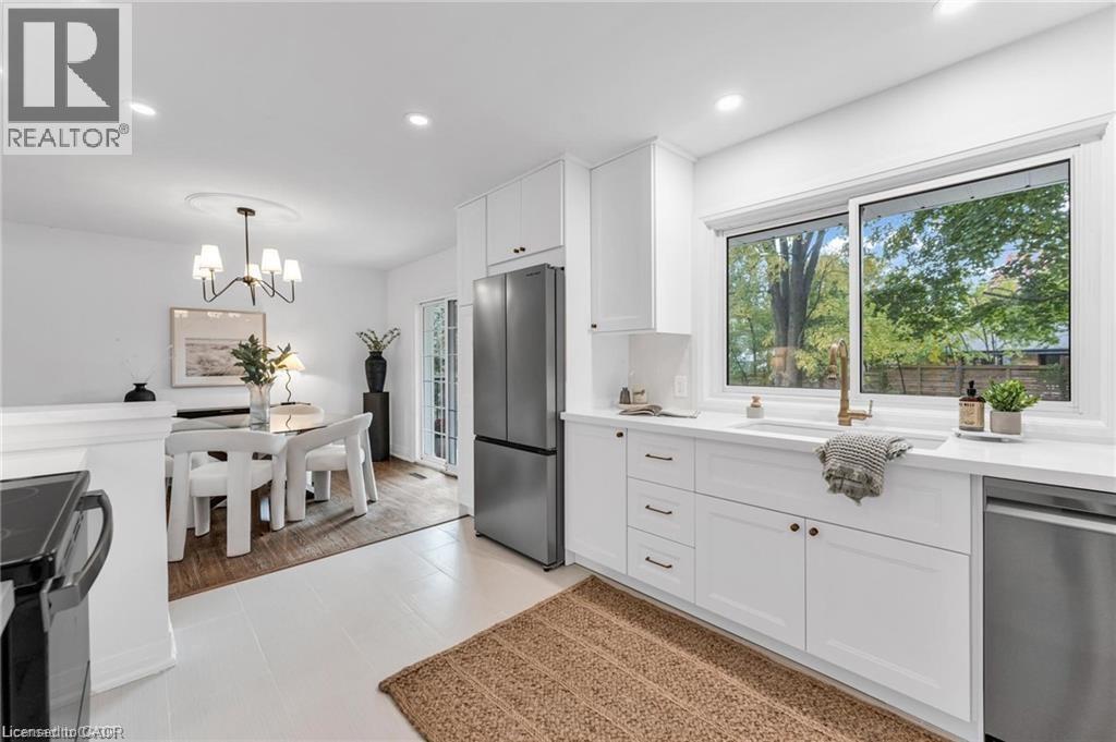 95 SENECA Drive, Ancaster, Ontario, L9G3B7 — Photo 9