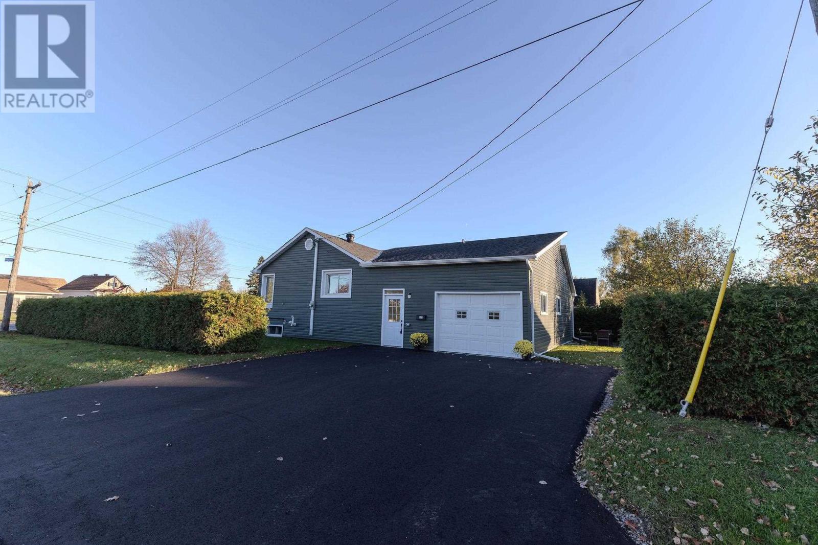 695 Korah RD, Sault Ste. Marie, Ontario, P6A5W6 — Photo 6