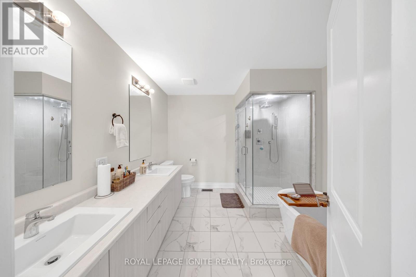 1030 SKYBRIDGE BOULEVARD, Pickering, Ontario, L1X0G5 — Photo 17