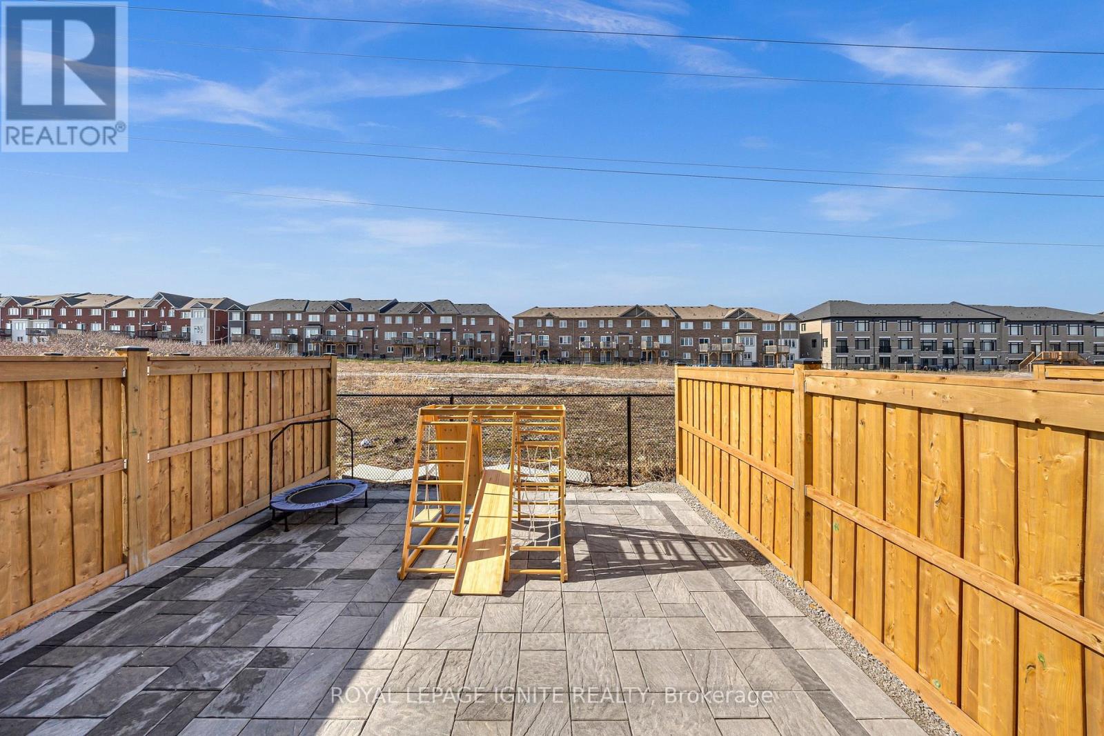 1030 SKYBRIDGE BOULEVARD, Pickering, Ontario, L1X0G5 — Photo 18