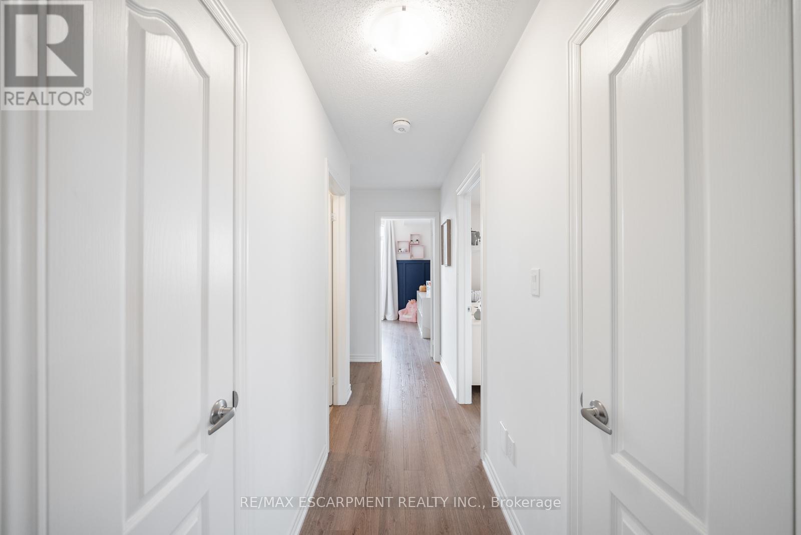 223 SKINNER ROAD, Hamilton (Waterdown), Ontario, L8B1X2 — Photo 23