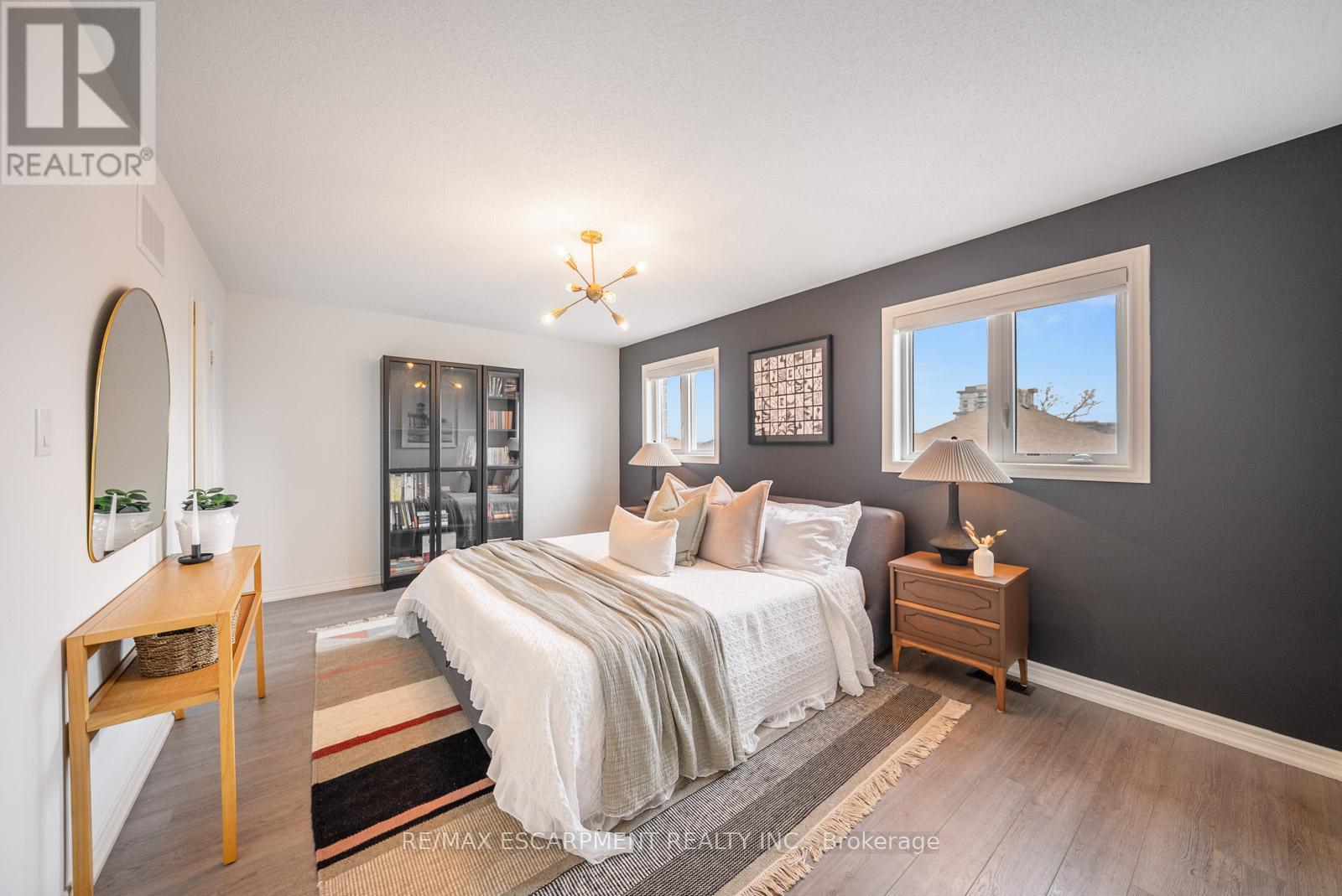 223 SKINNER ROAD, Hamilton (Waterdown), Ontario, L8B1X2 — Photo 24