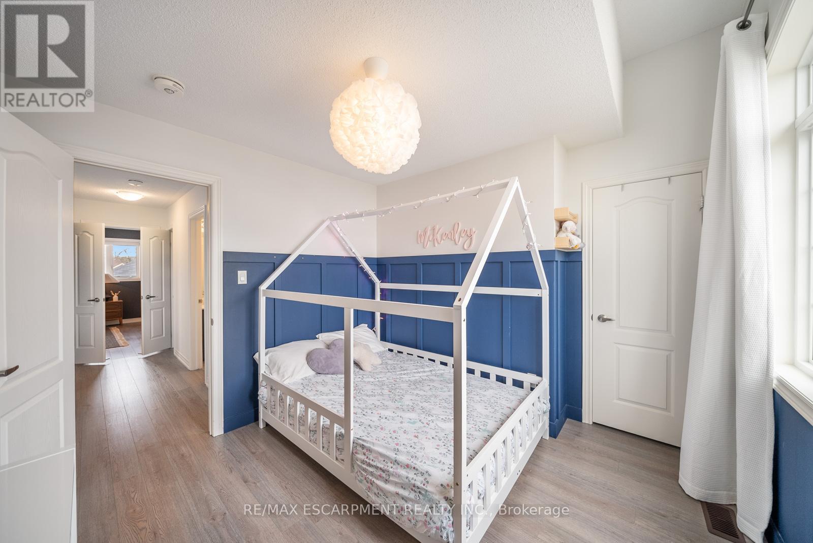 223 SKINNER ROAD, Hamilton (Waterdown), Ontario, L8B1X2 — Photo 33