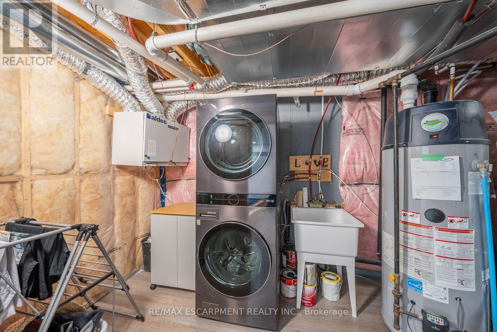 223 SKINNER ROAD, Hamilton (Waterdown), Ontario, L8B1X2 — Photo 40