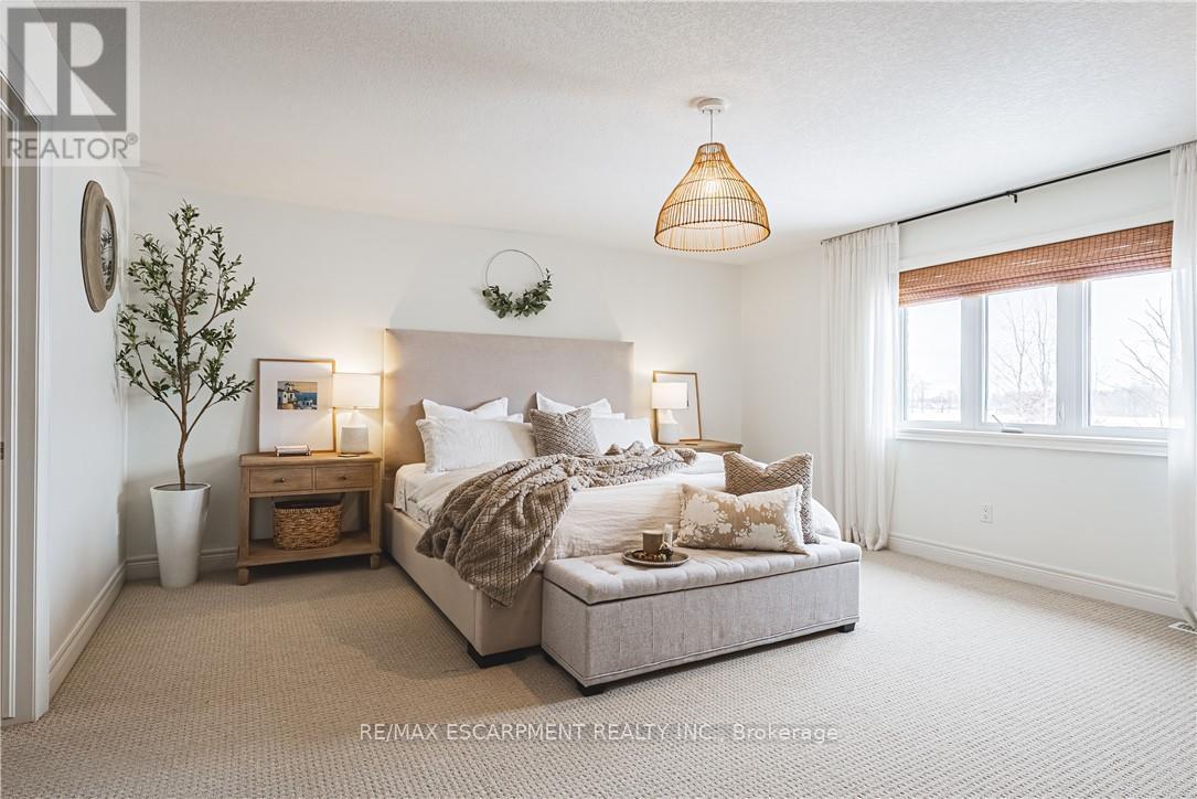 35 GRETI DRIVE, Hamilton, Ontario, L9B0C9 — Photo 22