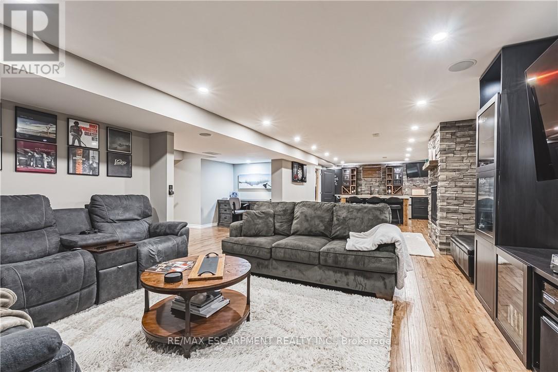 35 GRETI DRIVE, Hamilton, Ontario, L9B0C9 — Photo 34